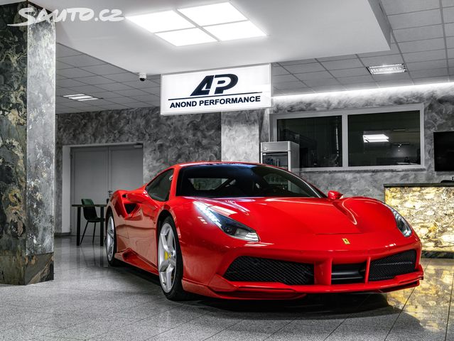 Ferrari 488